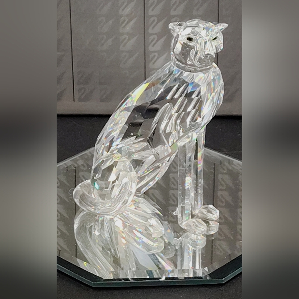 Swarovski Crystal Cheetah Cat Figurine NIB